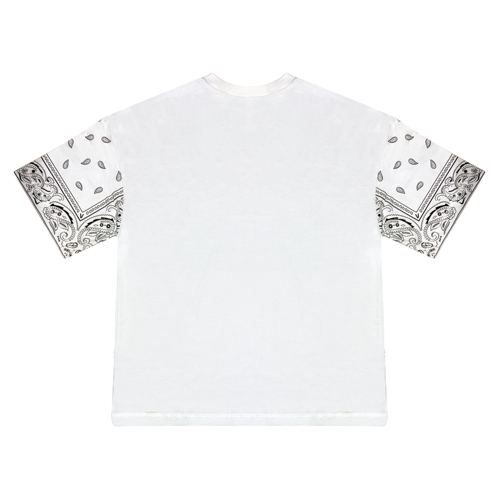 Playera oversize blanca con mangas bandana