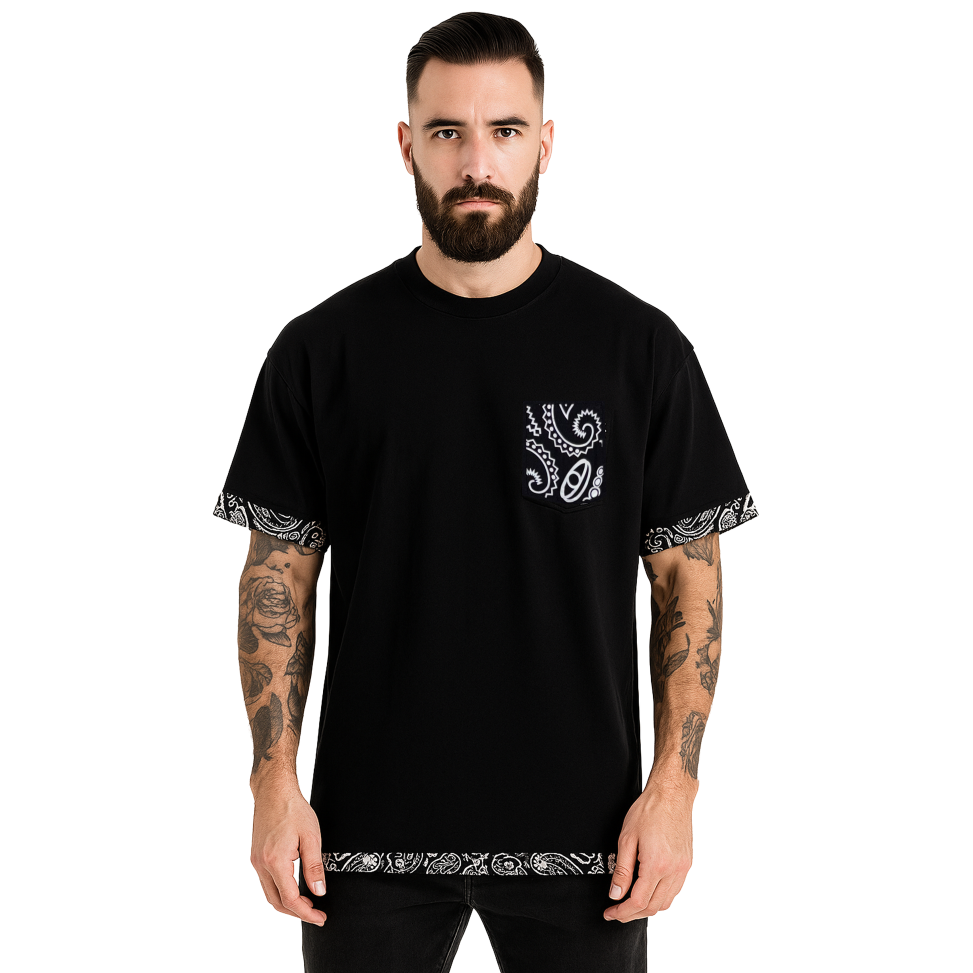 Playera Oversize negra con detalles estilo bandana y bolsillo frontal